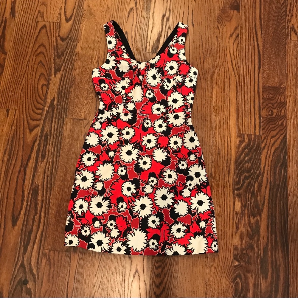 NWT Zara floral dress size S
